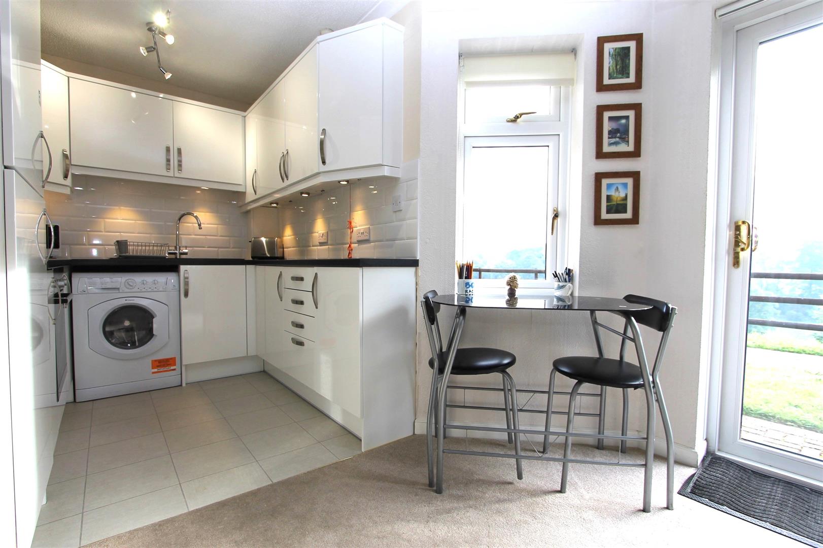 1 bed property in Austcliffe Lane, Kidderminster